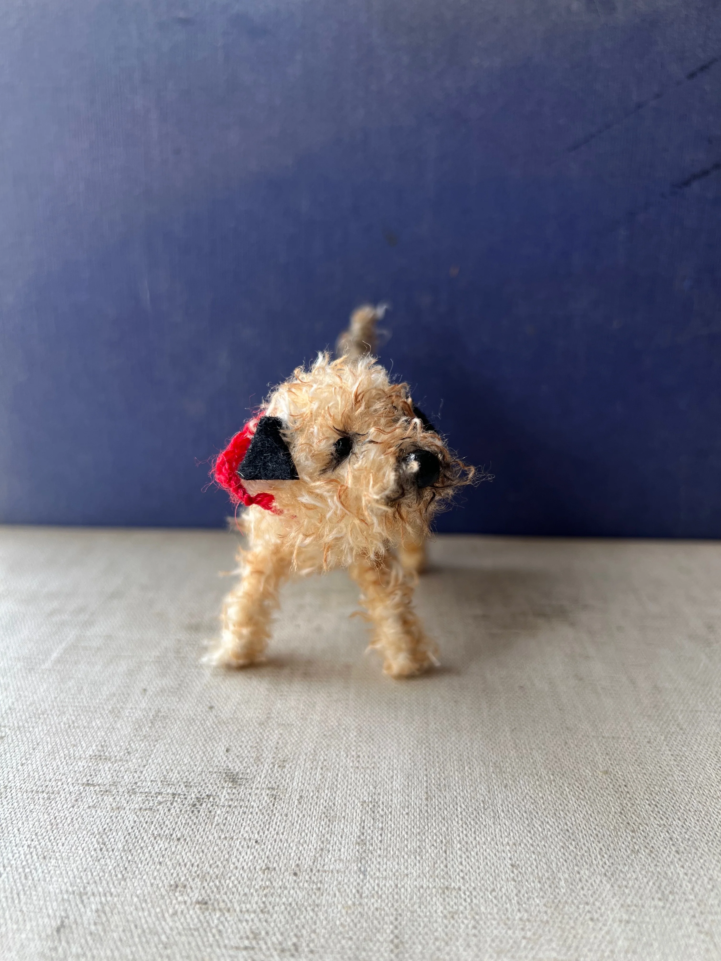 Border Terrier miniature sculpture - Image 4